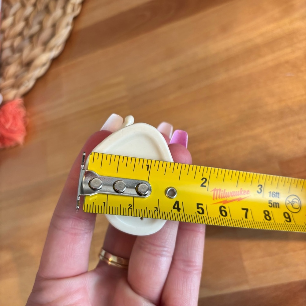 Lenox Vintage Porcelain Dolphin on Waves Figurine Gold Trim Detail Statue - Picture 8 of 8